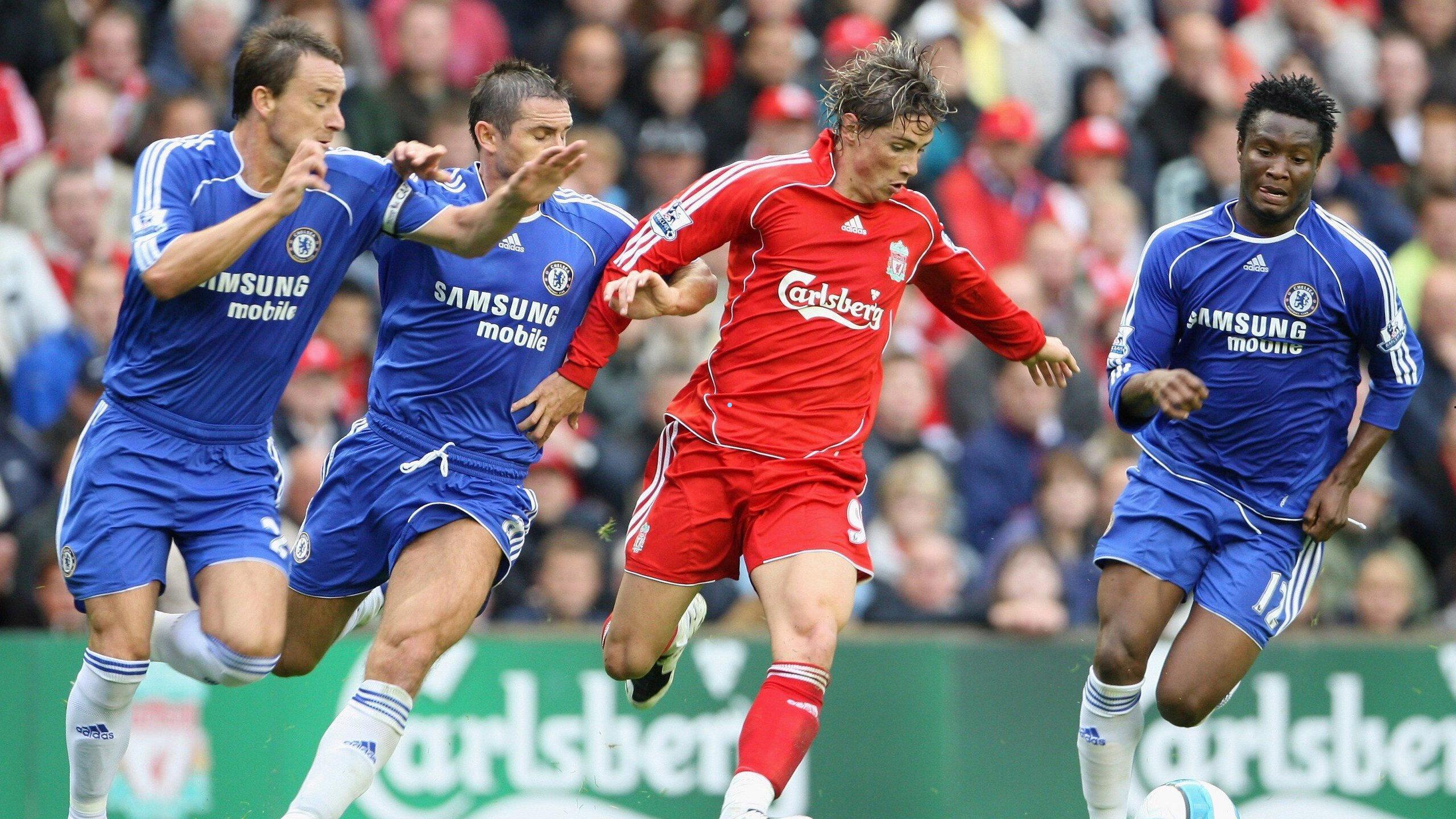 官方宣布，阿尔贝托-多塞纳租借回归卡利亚里，中卫再度携手撒丁岛旧主