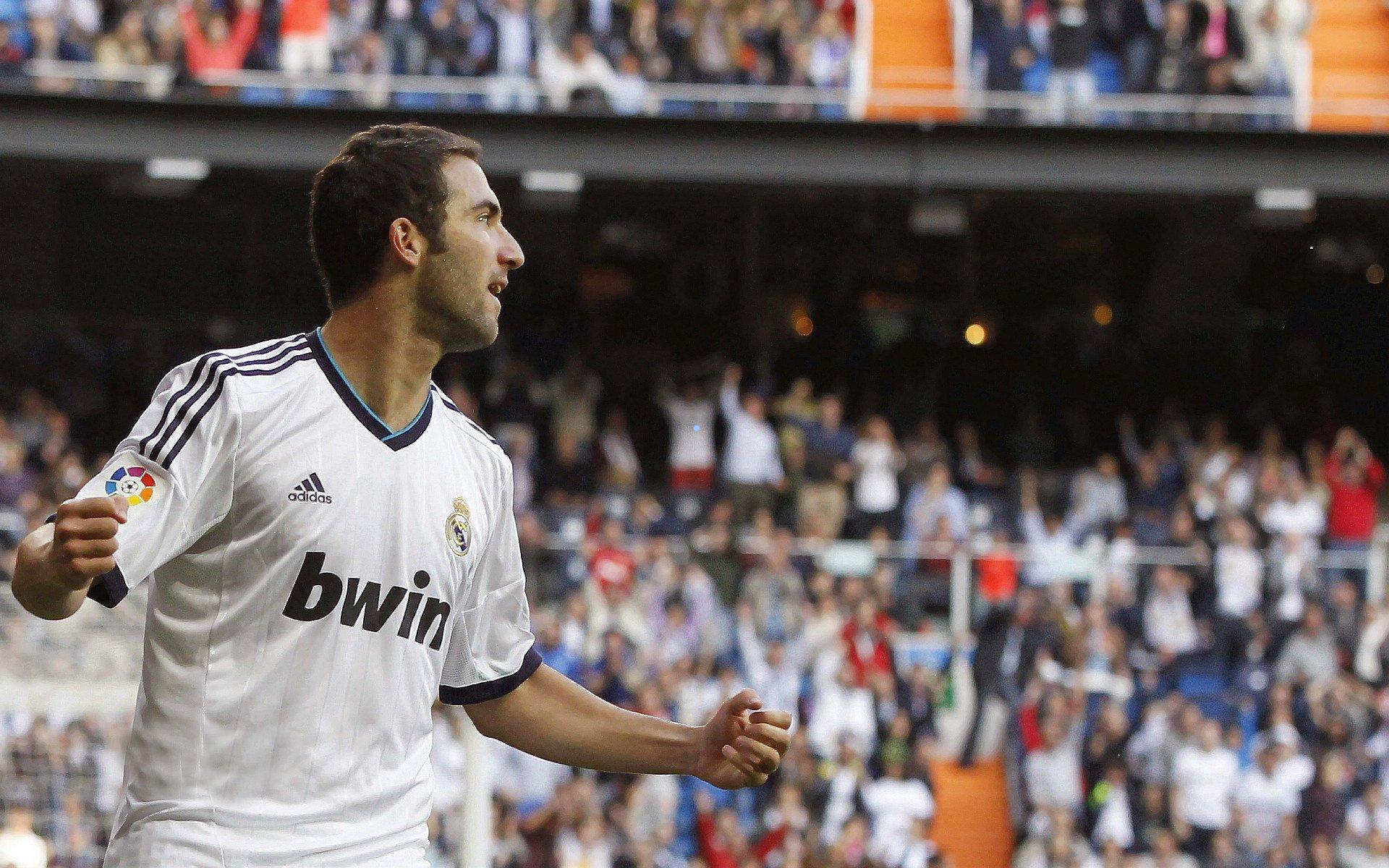 中国体育竞彩网首页-邵佳一谈国足老将回归，状态高于年龄，C罗梅西成典范